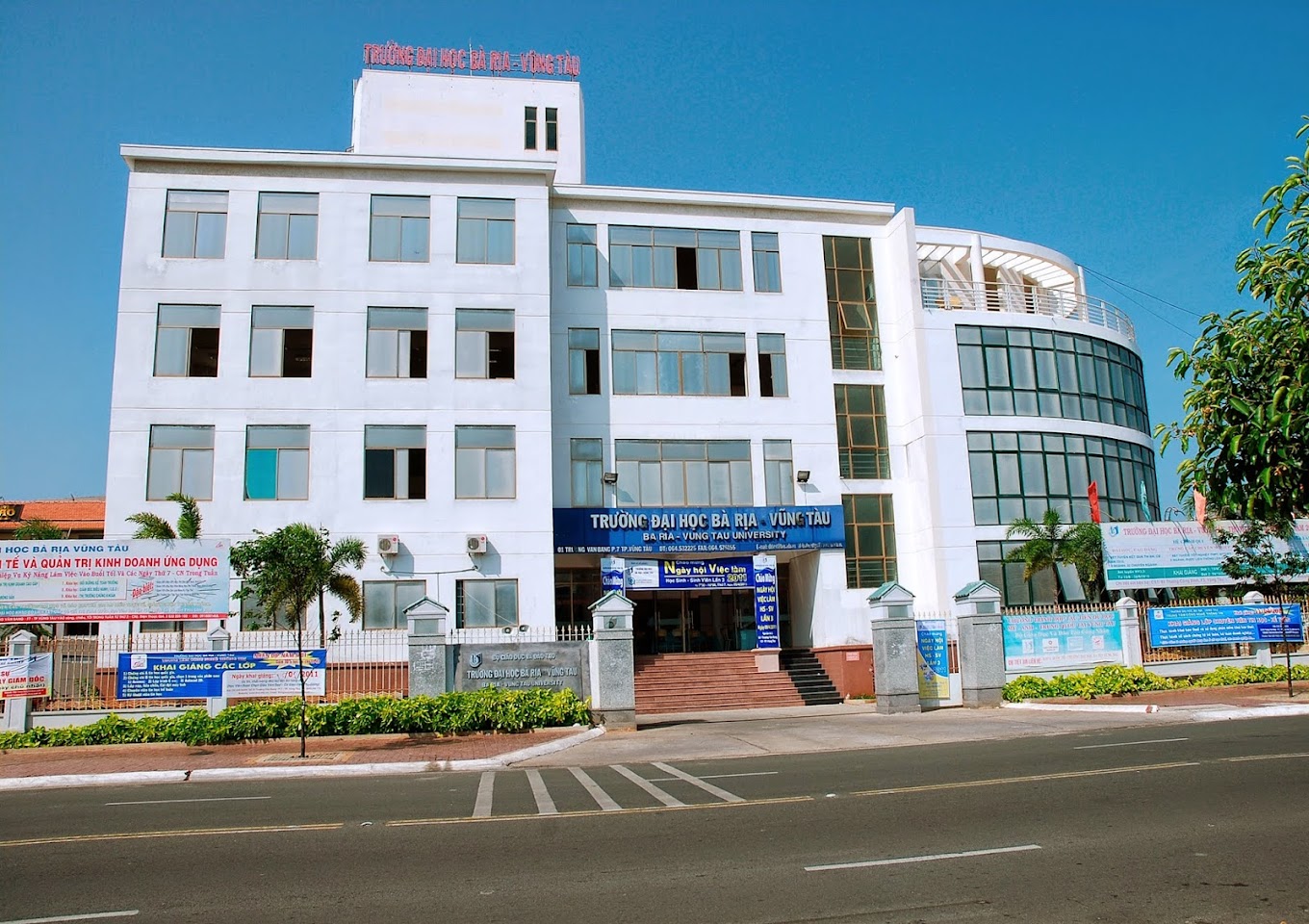 Thiết bị bếp Trường Đại Học Bà Rịa Vũng Tàu