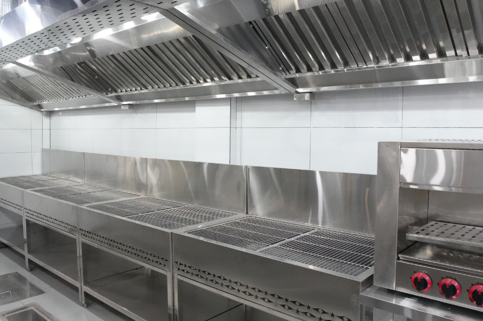 Một số lưu ý khi thi công lắp đặt hệ thống hút khói