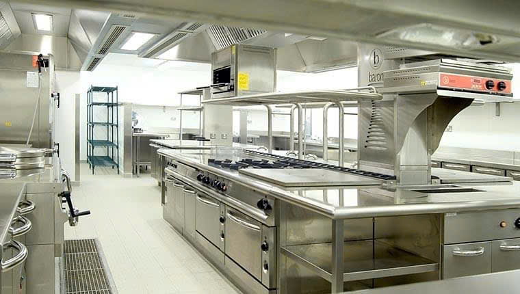 Thiết kế và thi công bếp công nghiệp