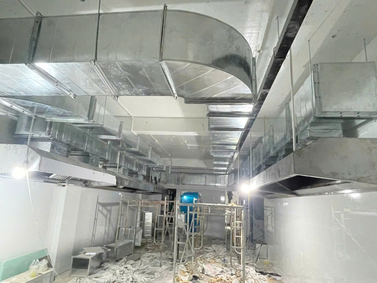 Quầy bar cafe trà sữa inox công nghiệp Thành Vinh