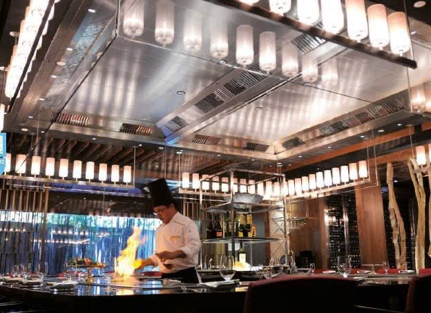 Bếp nhà hàng khách sạn inox 304 Thành Vinh